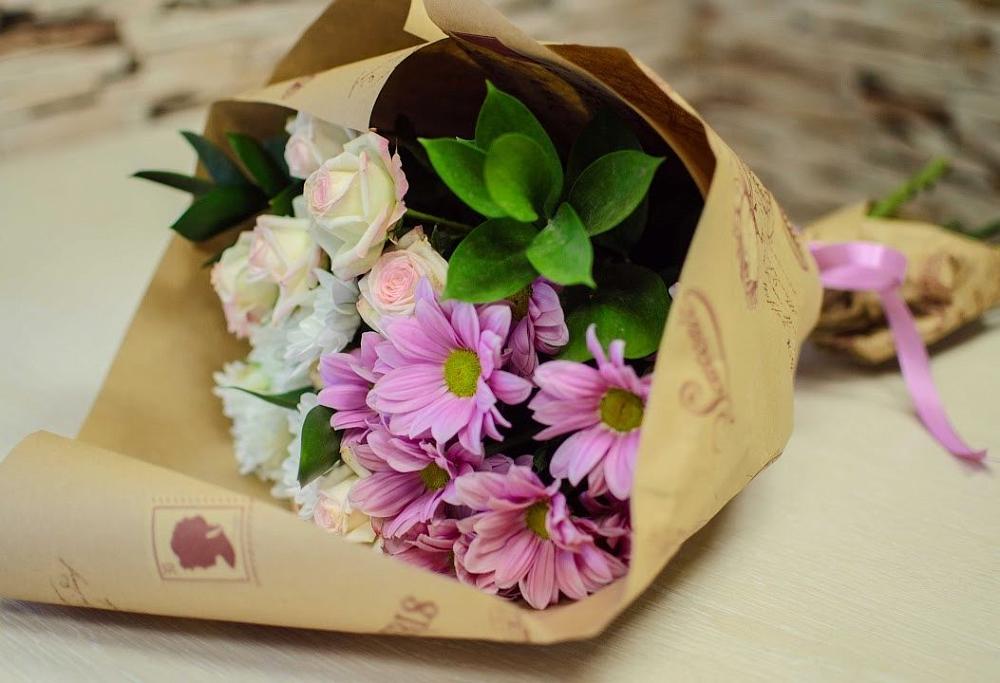 Букет цветов из: Розы и Хризантемы в Прогресс