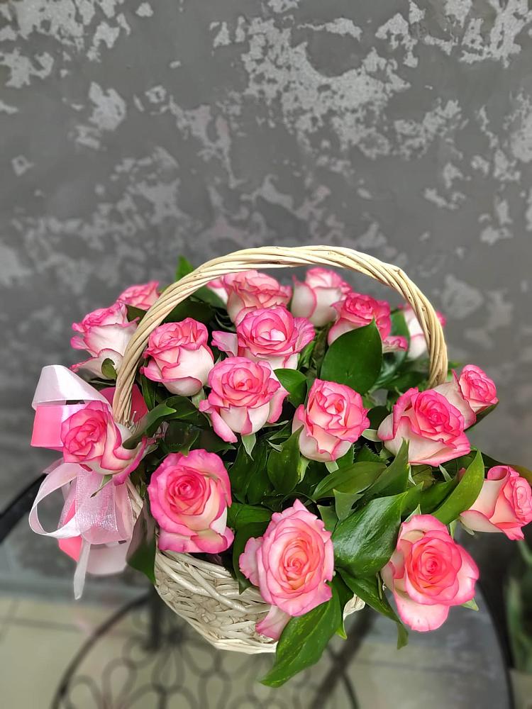 Цветочная композиция из Розы в корзине в Прогресс