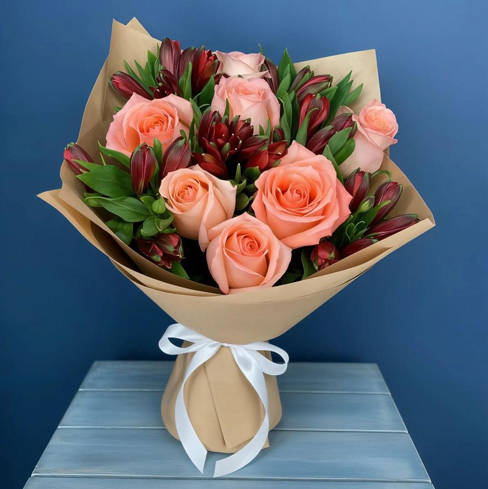 Букет цветов из: Розы и Альстромерии в Прогресс