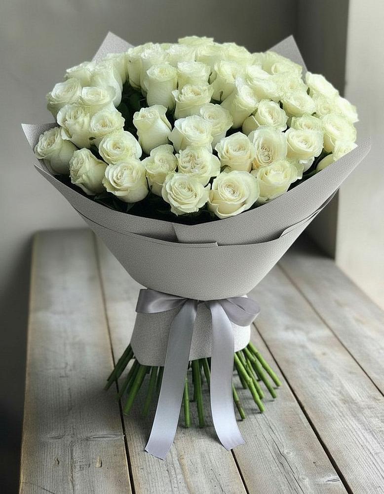 Букет 35 Белых роз в Прогресс