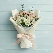 Букет цветов из:  Альстромерии в Прогресс