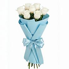 Букет 7 белых роз Проуд в Прогресс