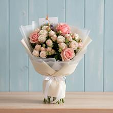 Букет цветов из:  Розы в Прогресс