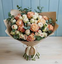 Букет цветов из:  Альстромерии и Розы в Прогресс