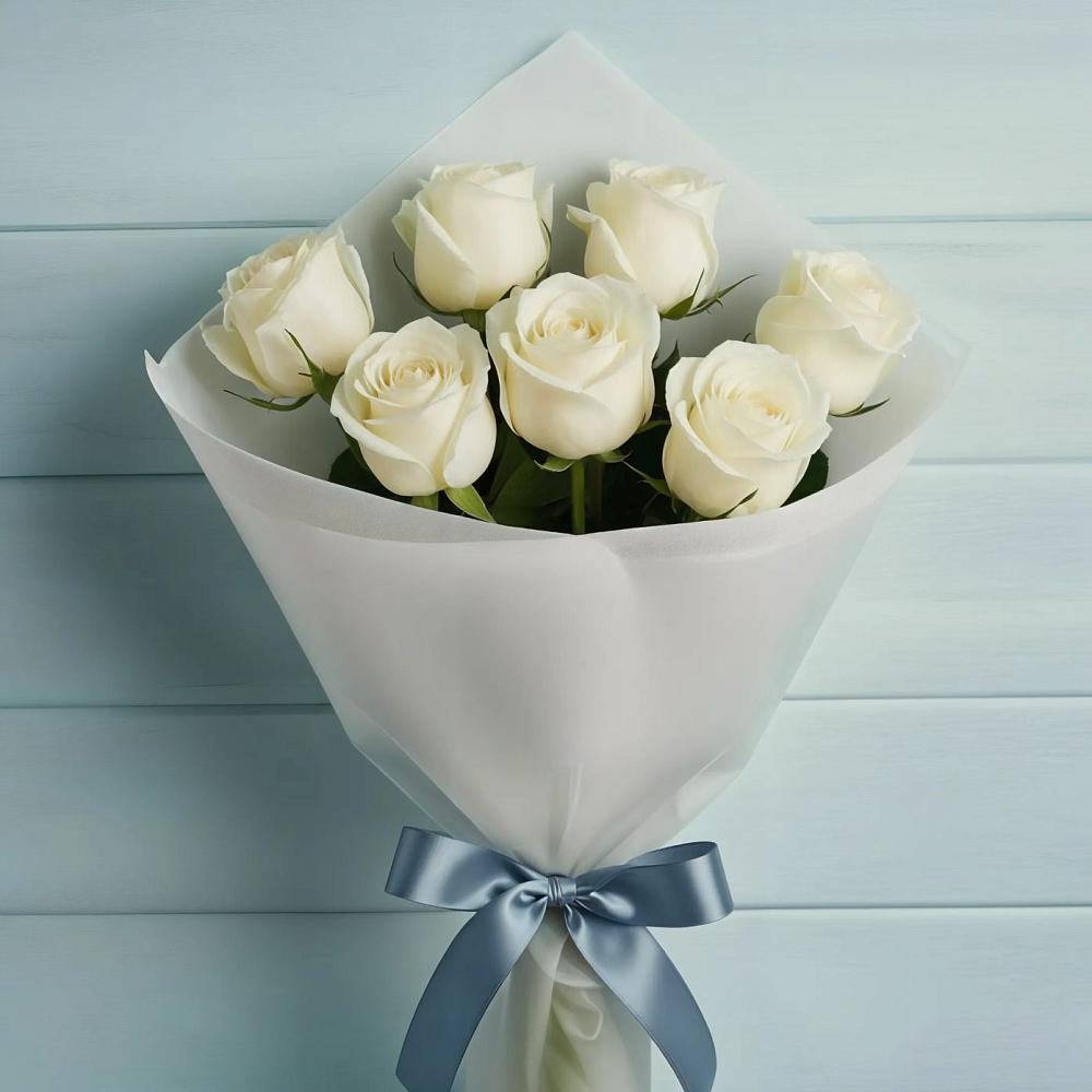 Букет 7 Белых роз Эдлесс Лав в Прогресс
